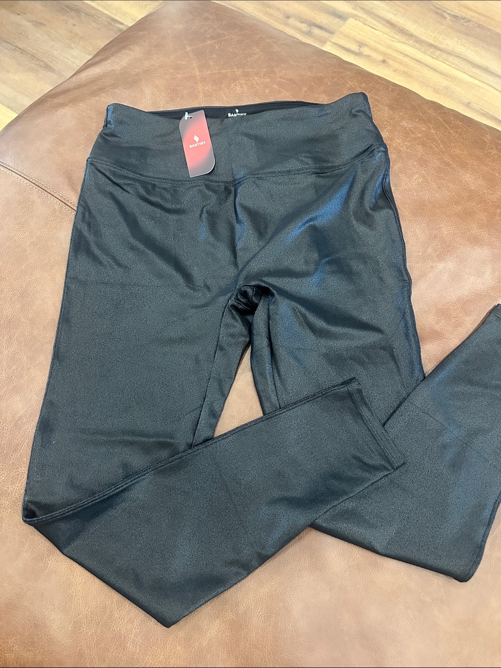 Black leggings
